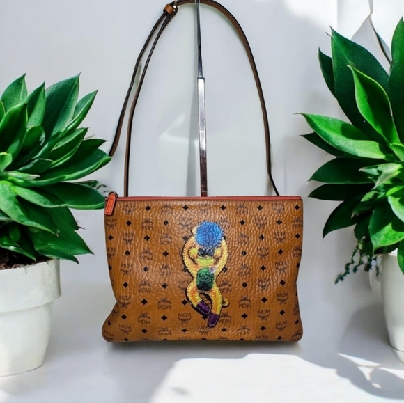 MCM Handbags - 🤎▪️MCM▪️ VISETOS LIMITED Edition cognac crossbody/ Clutch MONKEY BAG